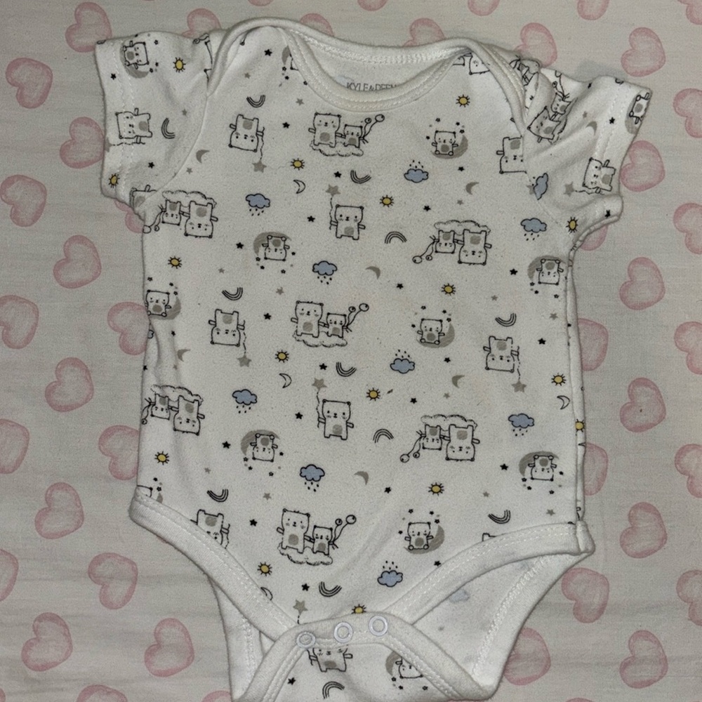 (3/$10) Kyle & Deena onsie 3-6M